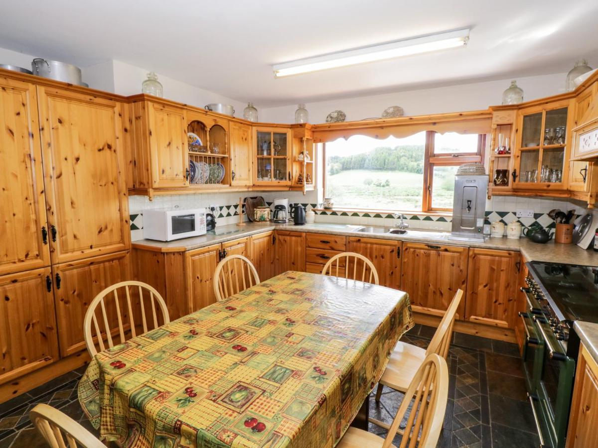 An Maide Ban, Cootehill Villa Buitenkant foto